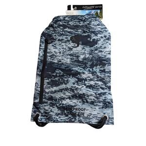 Geckobrands Embark 10L Waterproof Drawstring Lightweight Backpack Grey Camo NEW